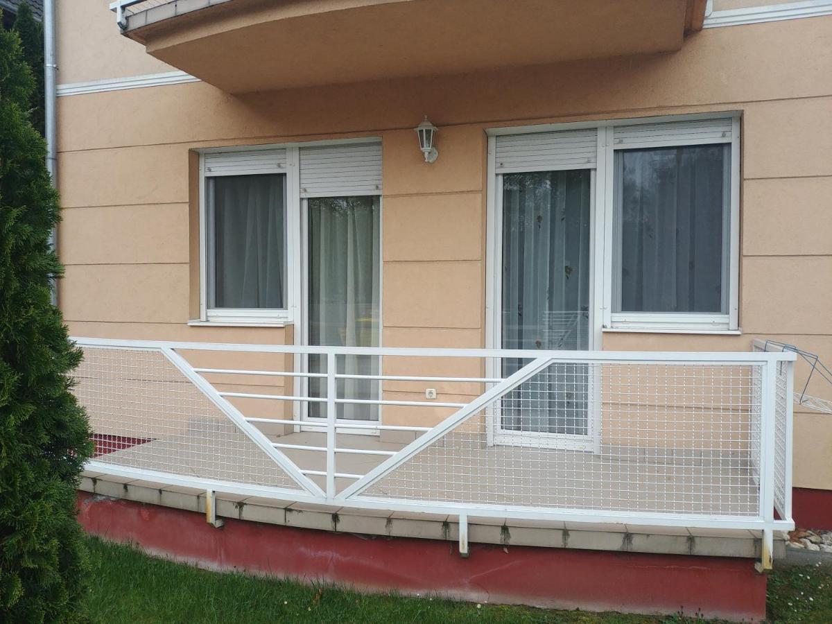 Arnyas Appartement Balatonlelle Buitenkant foto